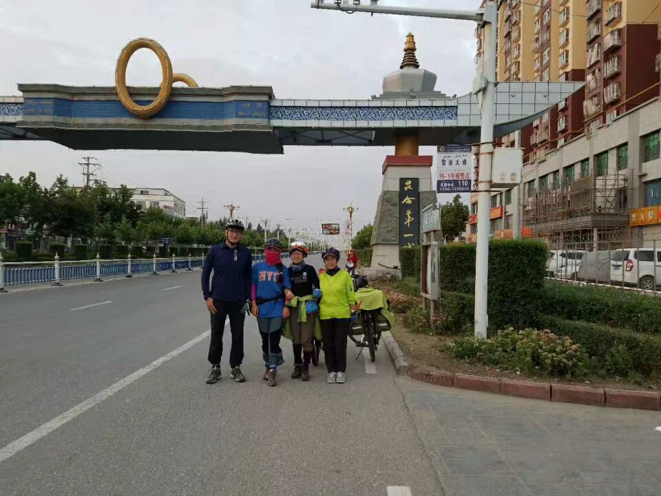 Airwheelbbin宝盈集团新藏线骑行