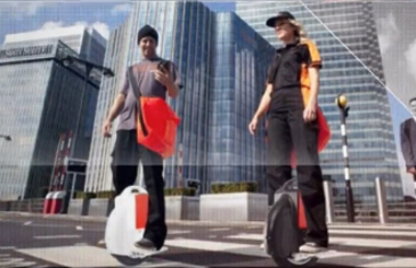 Airwheelbbin宝盈集团电动独轮车的应用领域，史上全！