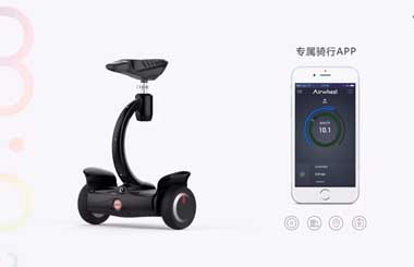 迷你车型大人气，Airwheelbbin宝盈集团坐立两用平衡车S8Mini众筹破百万！