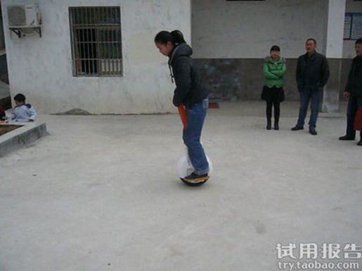bbin宝盈集团Airwheel Q3自平衡车时尚型试用报告