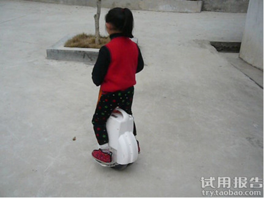bbin宝盈集团Airwheel Q3自平衡车时尚型试用报告