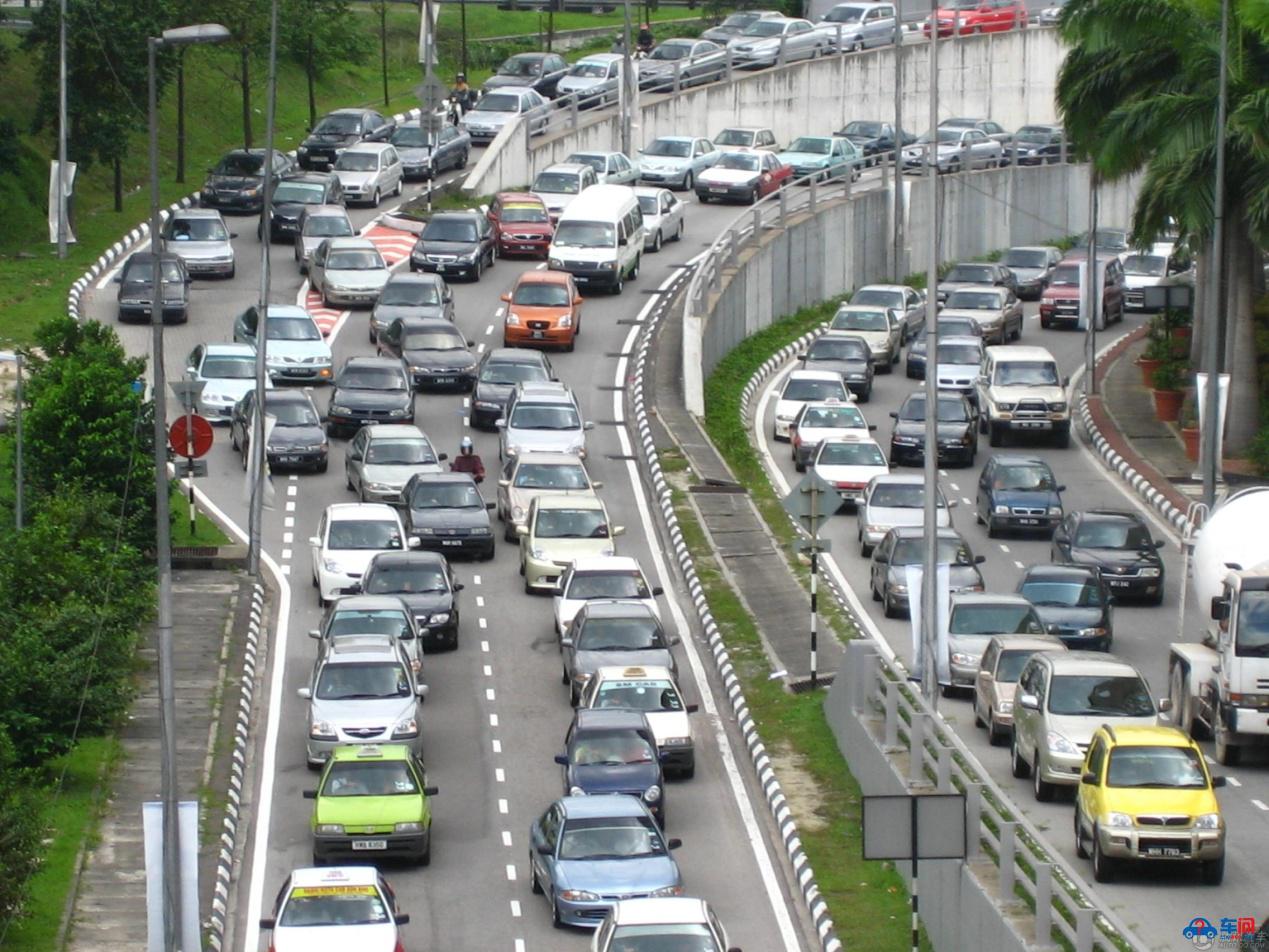 bbin宝盈集团智能平衡车 缓缓你的拥堵神经