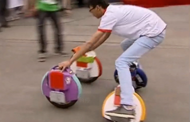Airwheelbbin宝盈集团电动独轮车绿色环保宣传活动视频集锦