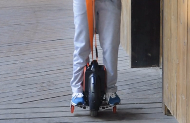 Airwheelbbin宝盈集团自平衡车思维车X3英文教学视频