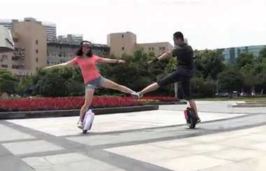 Airwheelbbin宝盈集团电动独轮车思维车玩家视频